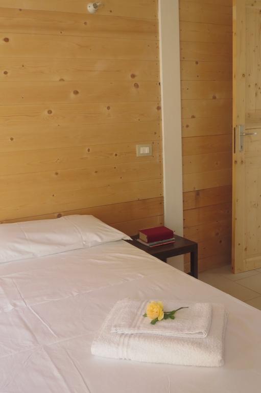 Camping Fiori Di Noto Szoba fotó